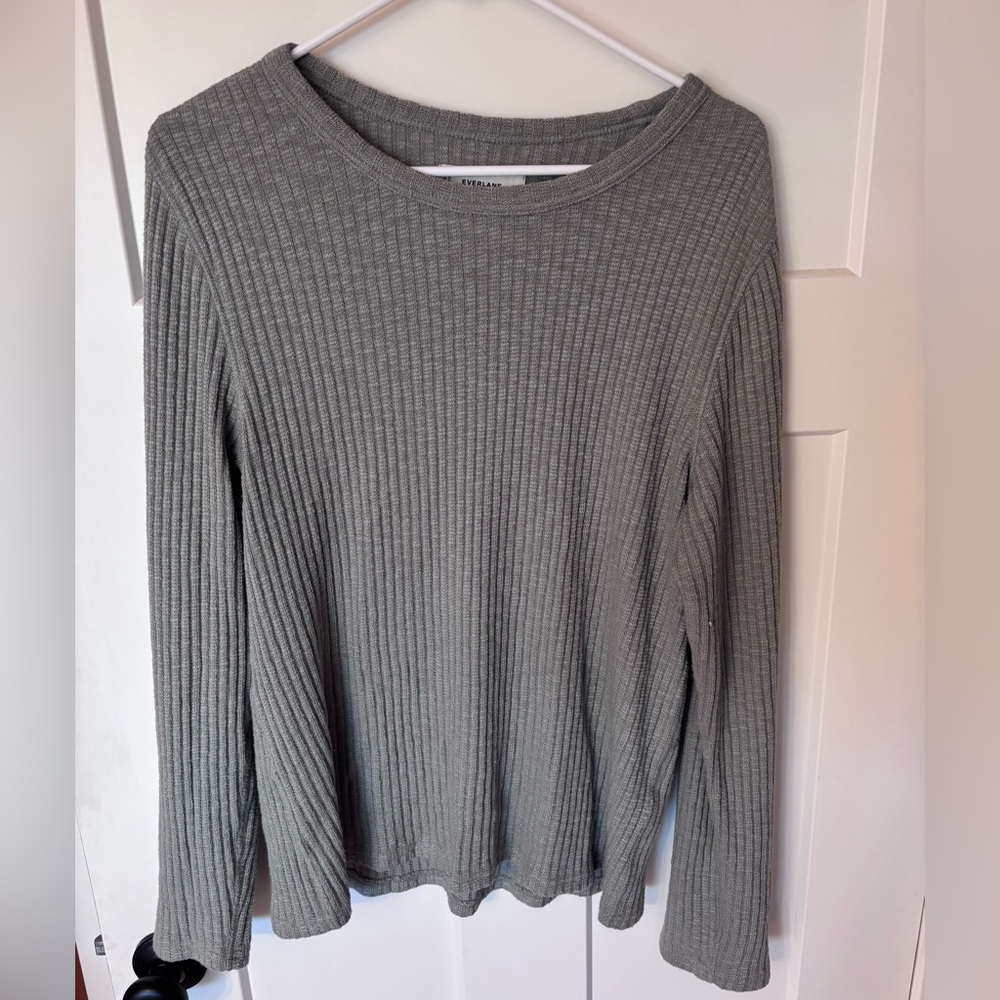 Everlane Charcoal Ribbed Long Sleeve Top